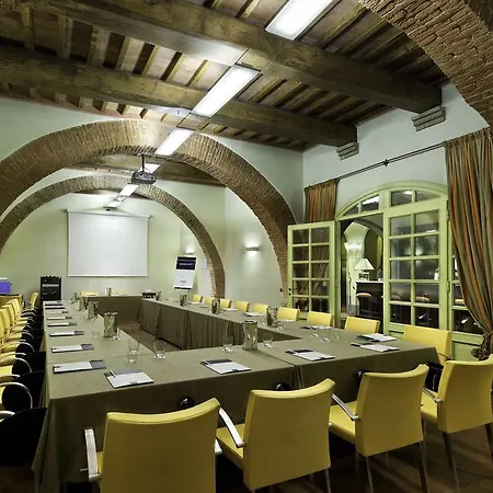 Unahotels Palazzo Mannaioni Toscana Hotel 4*