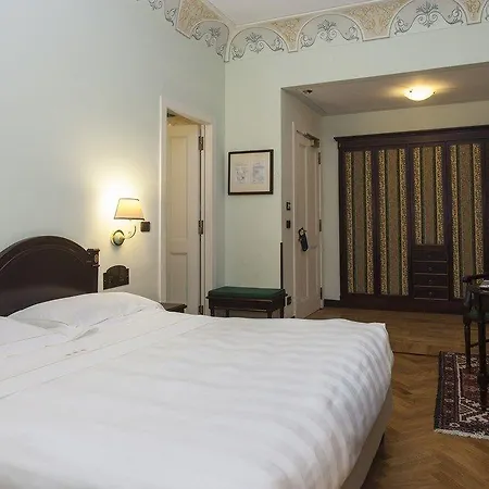 Unahotels Palazzo Mannaioni Toscana 4* Montaione