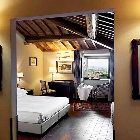 Unahotels Palazzo Mannaioni Toscana Montaione