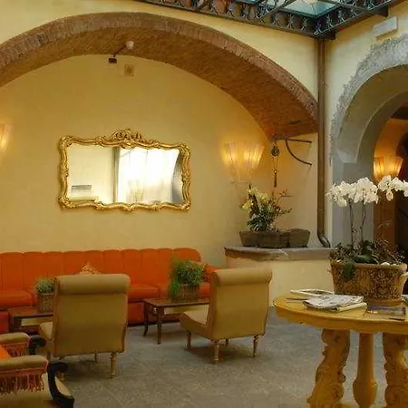 Hotel Unahotels Palazzo Mannaioni Toscana 4*