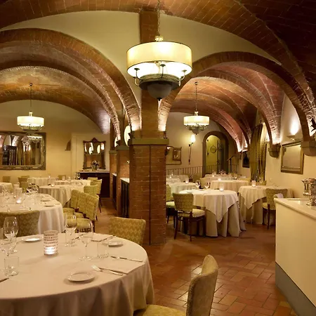 Unahotels Palazzo Mannaioni Toscana Hotel 4*