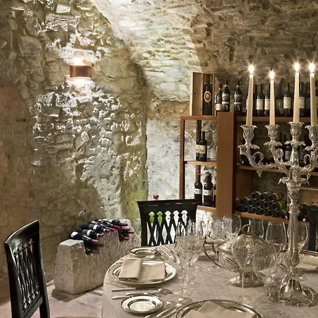 Unahotels Palazzo Mannaioni Toscana 4*