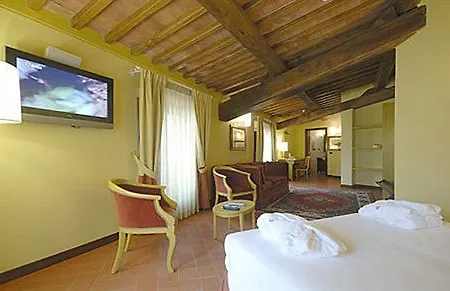 Unahotels Palazzo Mannaioni Toscana 4* Montaione