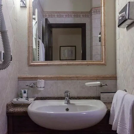 Unahotels Palazzo Mannaioni Toscana Montaione