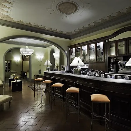 מלון Unahotels Palazzo Mannaioni Toscana
